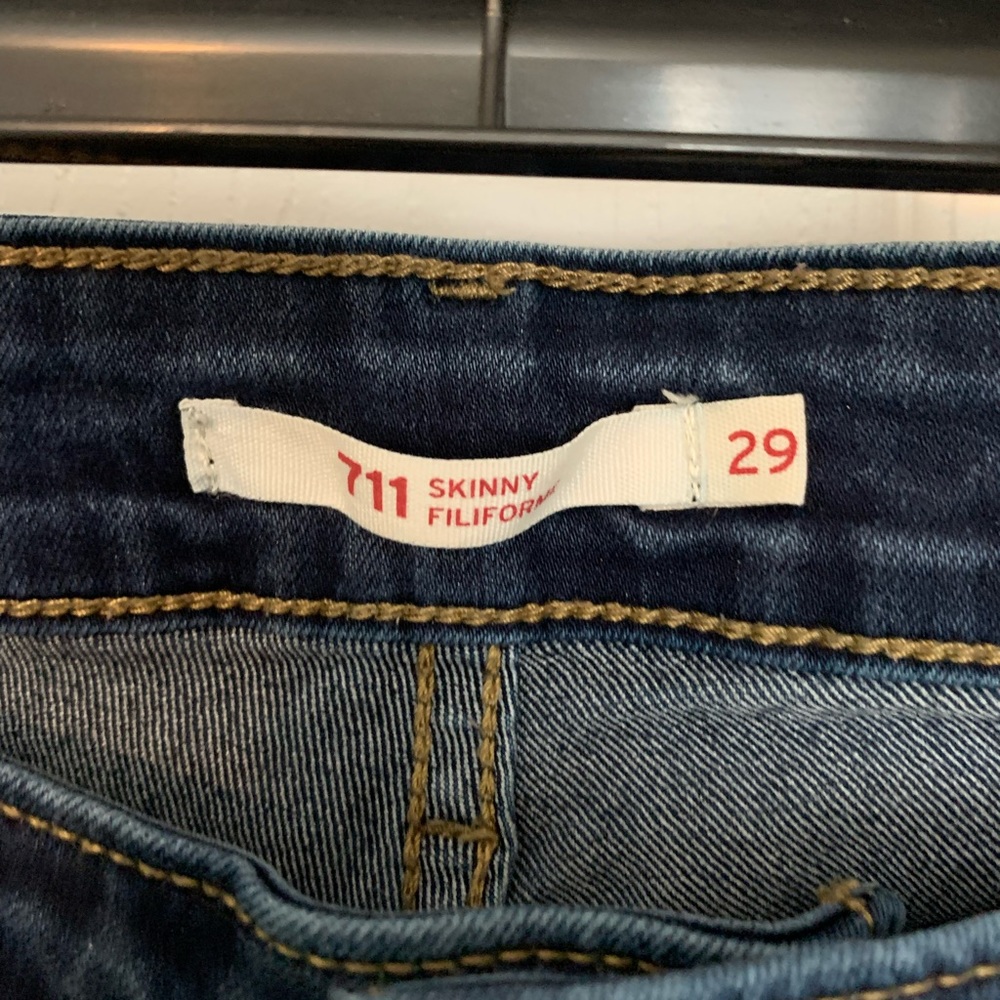Levi’s 711 Skinny Jeans